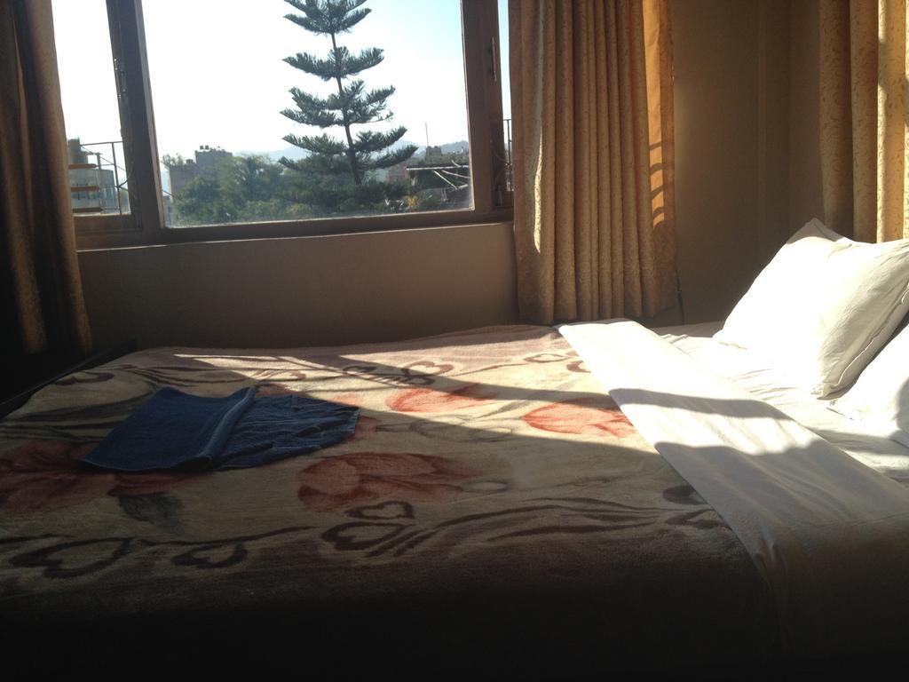 Hotel Aagaman Katmandu Dış mekan fotoğraf