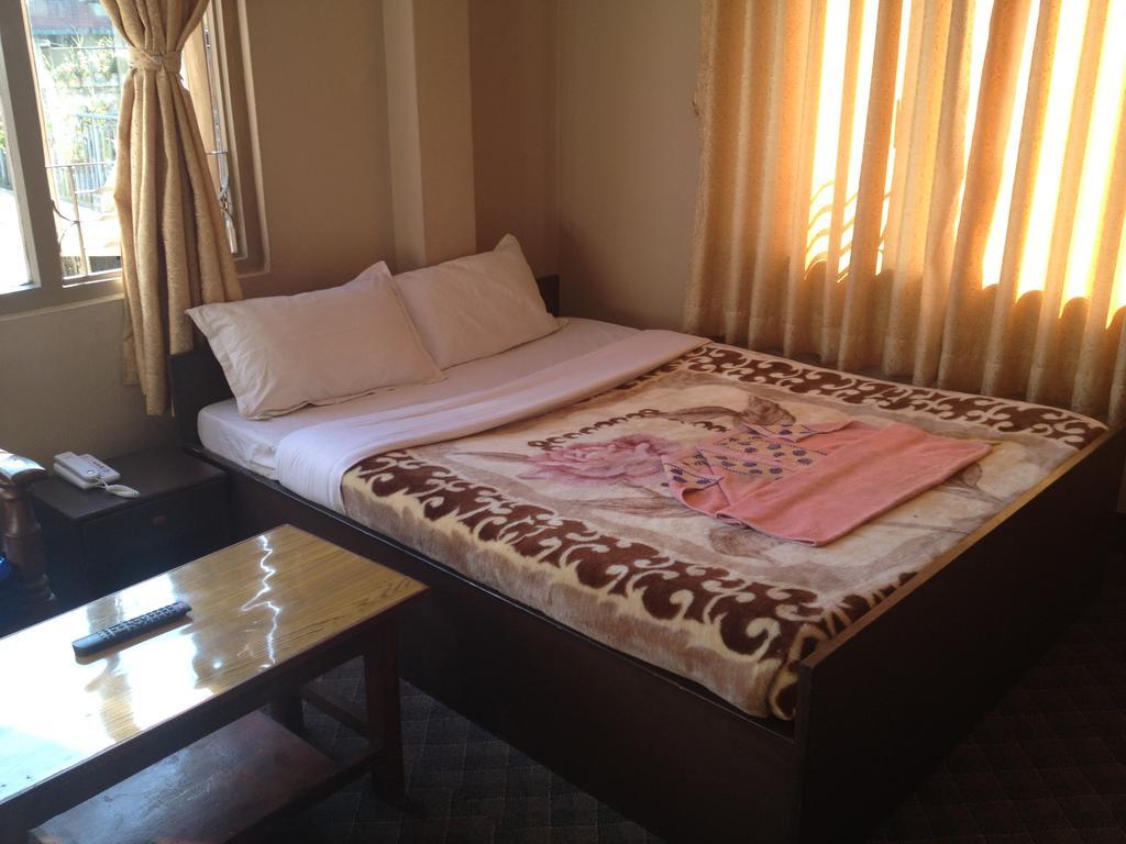 Hotel Aagaman Katmandu Dış mekan fotoğraf